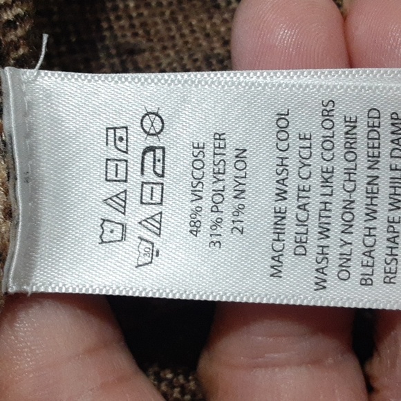 Tahari Women's Animal Print Sweater Long Sleeve Size Medium Mob Wives Estetic - Picture 5 of 5